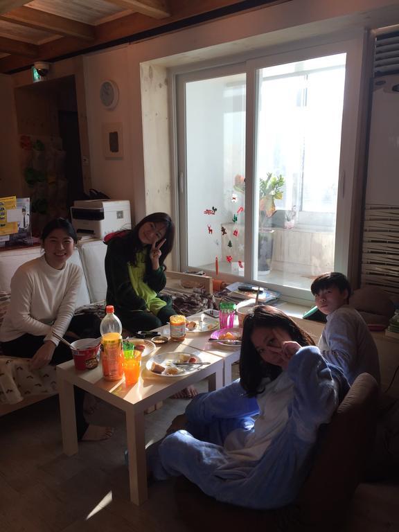 Lian Guesthouse Seoul Exterior photo